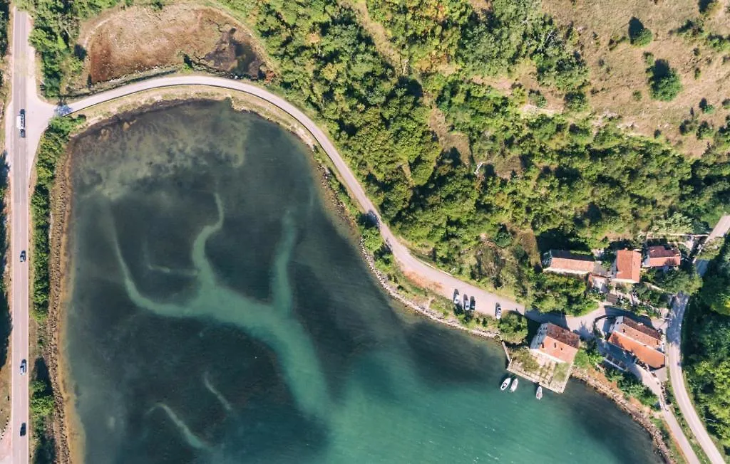 Beautiful Villa Torre I With Whirlpool In Tar Tar-Vabriga Croacia